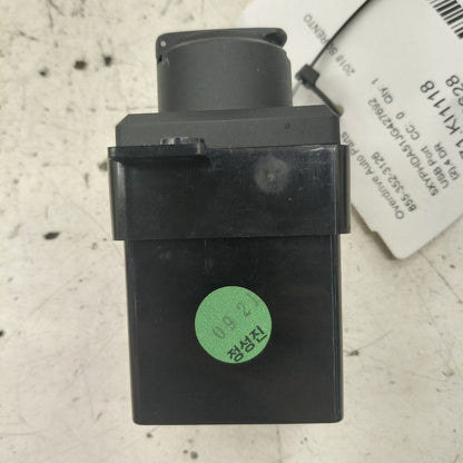 Kia Sorento USB Plug In Hub Port  2018 2017 2016