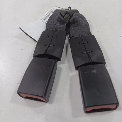 Buick Encore Seat Belt Buckle Latch Right Passenger Rear Back  2022 2021 2020 