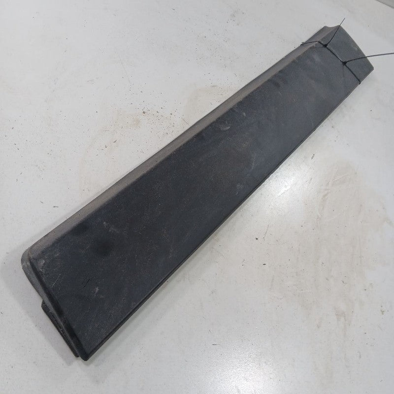 Buick Encore Door Molding Trim Strip Right Passenger Side Front  2022 2021 2020 