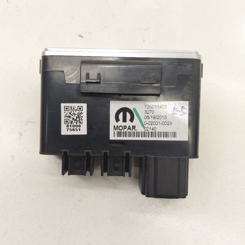 Fiat 500 X Model   USB Plug In Hub Port  2016 2017