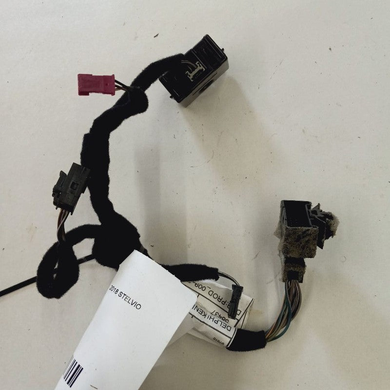 Alfa Romeo Stelvio Antenna Cable {00505518320} 2018 2019 2020 2021