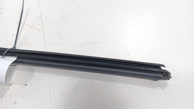 Volkswagen Golf Right Front Weather Strip Interior 2010 2011 2012 2013