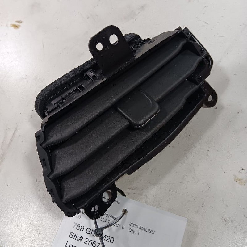 Chevy Malibu Dash Air Vent Left Driver 2019 2020 2021 2022 OEM