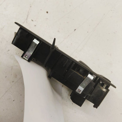 Chrysler 300 Power Window Switch Right Passenger Front  2017 2018 2019