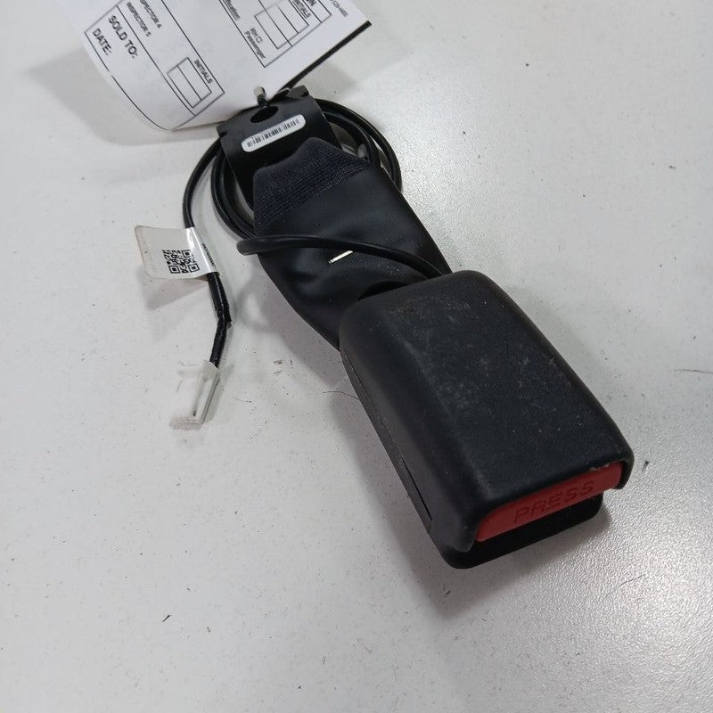 Nissan Sentra Seat Belt Buckle Latch Left Driver Rear Back  2023 2022 2021 2020