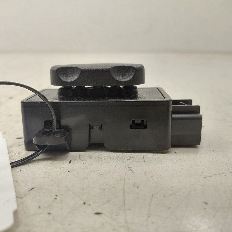 Chevy Trax Seat Switch Left Driver Power Seat Control  2022 2021