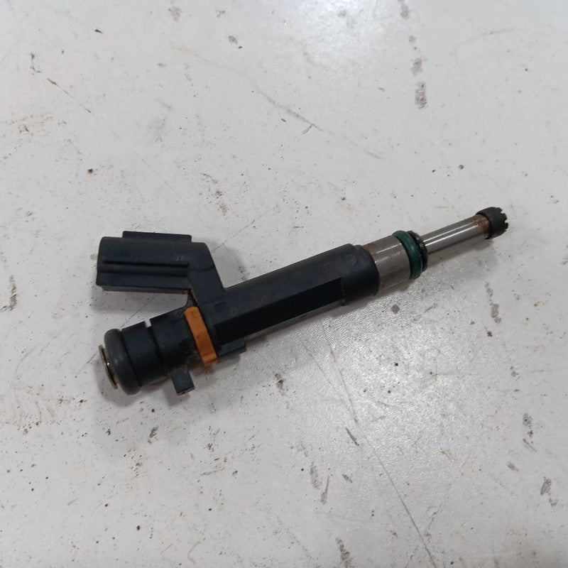 Fuel Injection Injector Fits 18-23 Nissan Kicks
