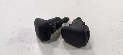 Kia Soul Windshield Wiper Washer Fluid Hood Sprayer Nozzles 2010 2011 