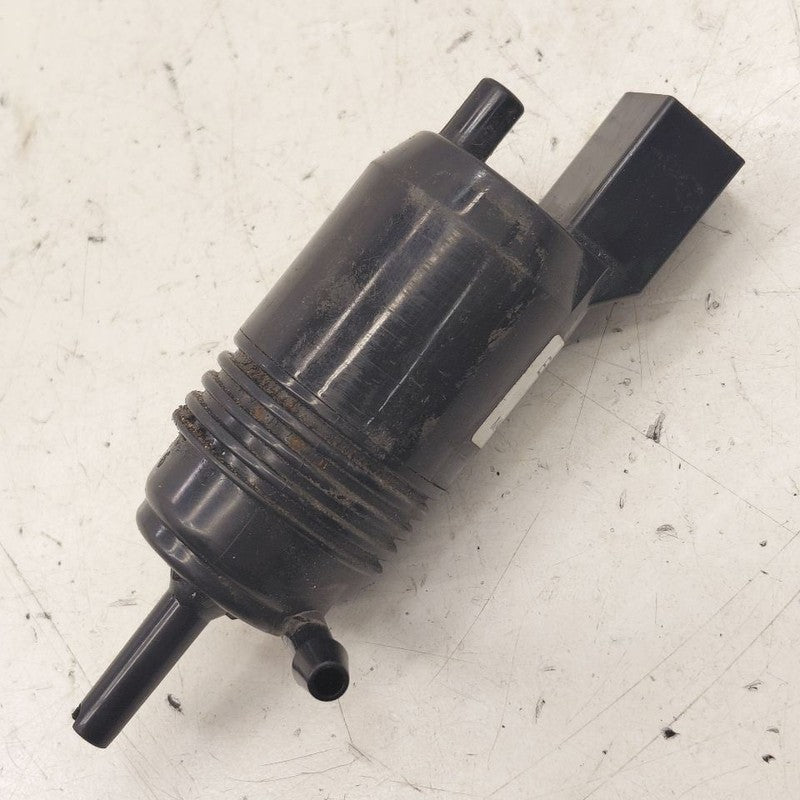 Chevy Volt Windshield Washer Wash Fluid Reservoir Motor Pump Electric 