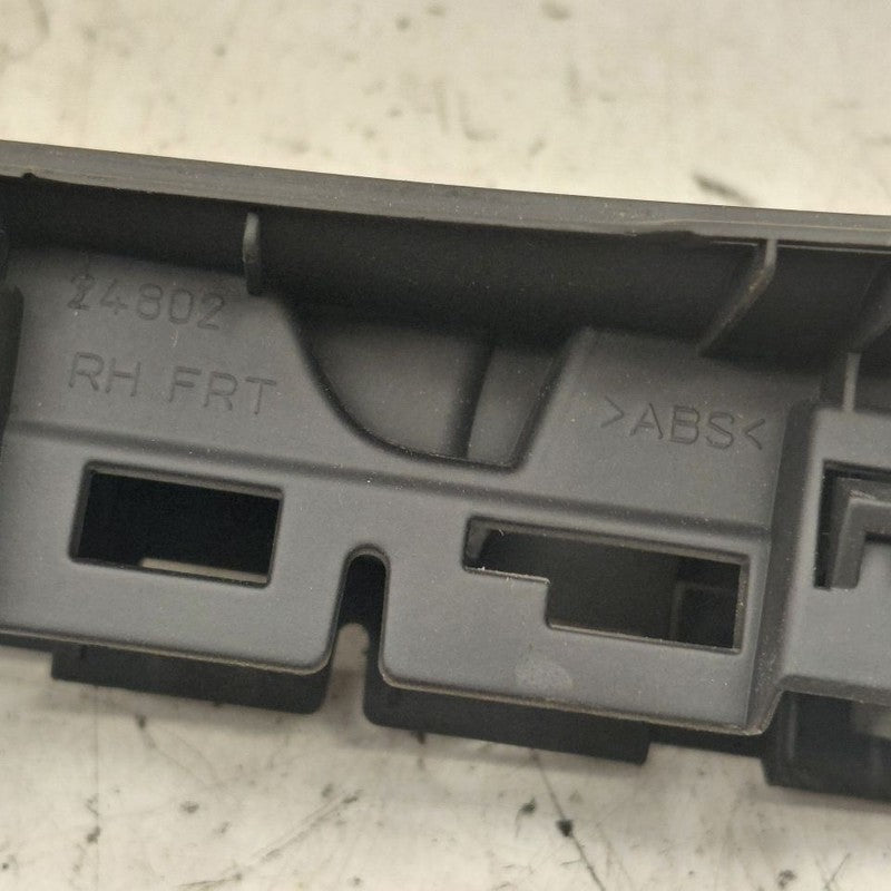 Chevy Volt Window Switch Bezel Trim Right Front 2019 2018 2017 2016