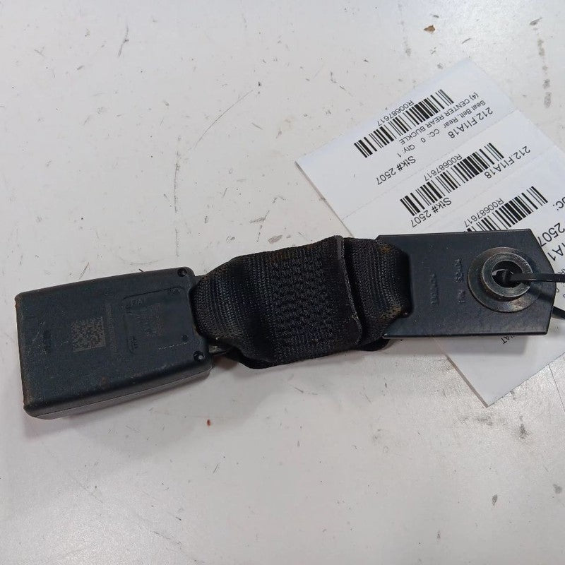 Fiat 500 Rear Back Center Seat Belt Buckle Latch 2018 OEM