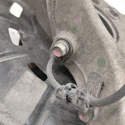 Left Rear Knuckle Stub Bearing Hub Fits 16-20 Cadillac CT6