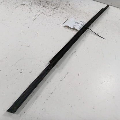 Jeep Compass Door Glass Window Weather Strip Trim Front Left Driver  2