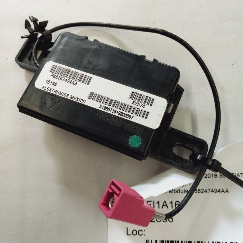 Fiat 500 X Model   Remote Start Antenna Module {P68247494AA} 2016 2017