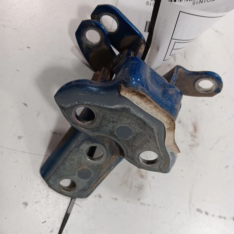 Toyota Prius C Door Hinge Set Left Rear  2017 2016 2015 2014 2013