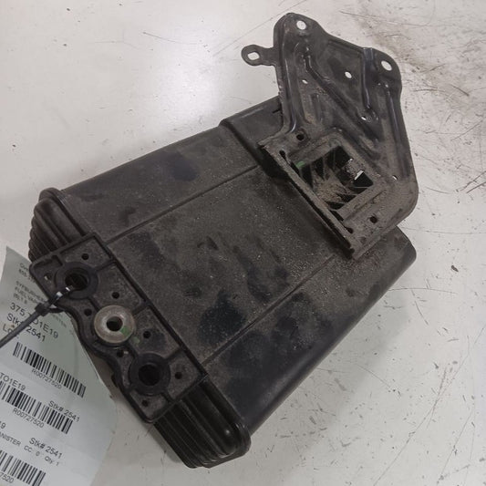 Toyota Corolla Fuel Vapor Canister Charcoal Evaporator Can  2019 2018 2017
