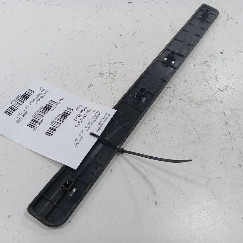 Nissan LEAF Sill Trim Plate Door Jam Threshold Left Driver Front  2013