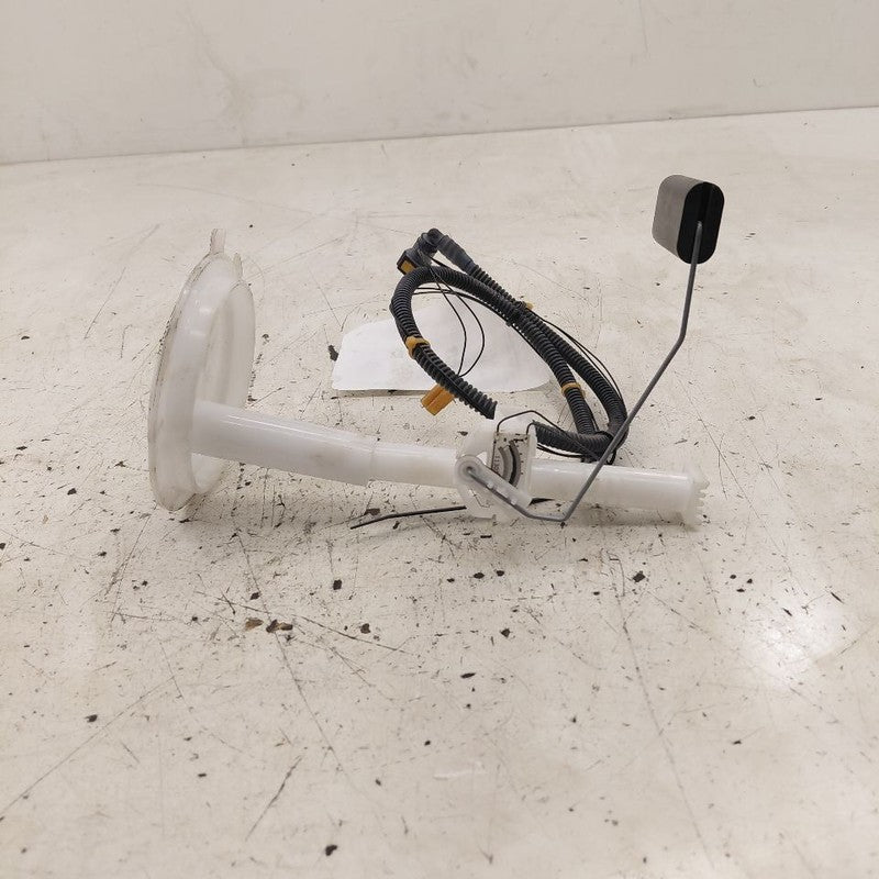 Nissan Rogue Fuel Gas Tank Sending Unit  2.5 2021 2022 2023