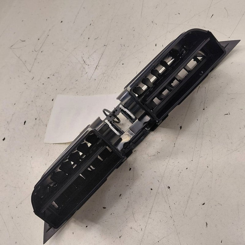 Alfa Romeo Stelvio Dash Air Vent Center Middle  2018 2019 2020 2021