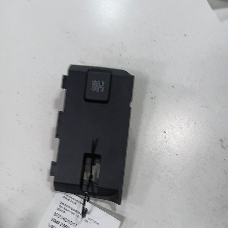 Honda Civic 12V Power Port Socket  2018 2017 2016 OEM