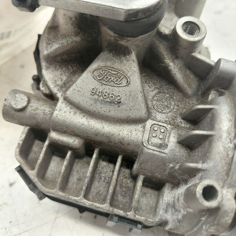 Windshield Wiper Motor ID LJ6B-17504-BA Fits 20-21 Ford Escape