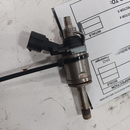 CP9Z9F593B Fuel Injection Injector Gasoline 2.0L Without Turbo Fits 12-18 Ford Focus