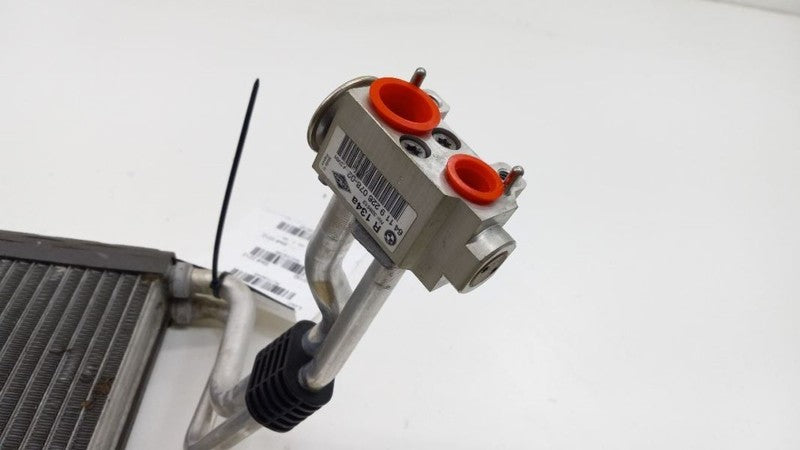 64119290888 AC Air Conditioning Evaporator Fits 11-17 BMW X3