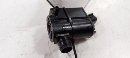 Kia Forte Windshield Washer Wash Fluid Reservoir Motor Pump Electric 2