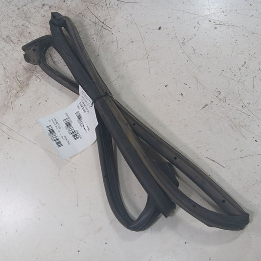 Mazda CX-5 On Door Seal Rubber Left Driver Rear Back  2019 2020 2021 2