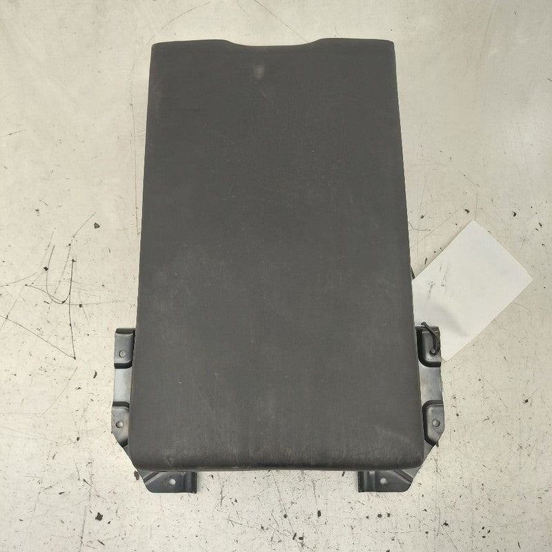 Cadillac CT6 Rear Arm Rest  2018 2017 2016