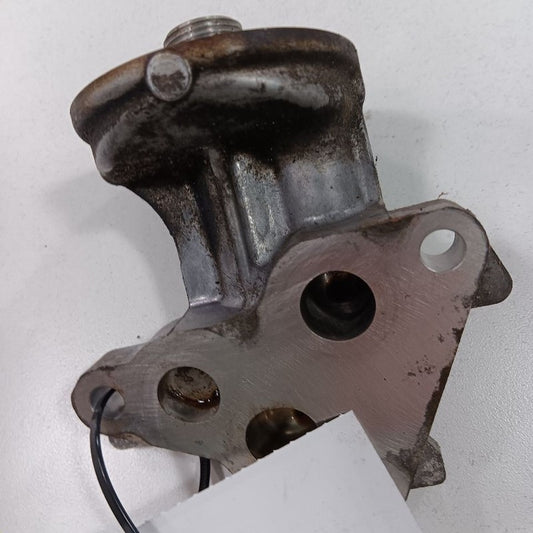 Mazda CX-3 2.0 Engine Oil Filter Adapter Bracket Housing Mount  2016 2017 2018