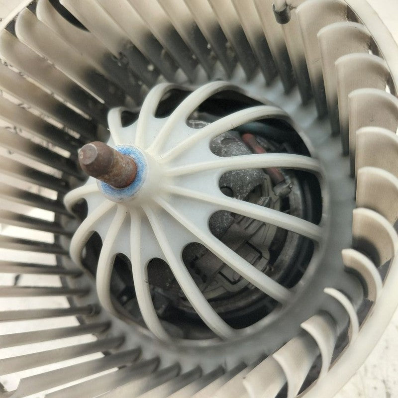 Blower Motor Fits 07-16 Volvo 80 SERIES