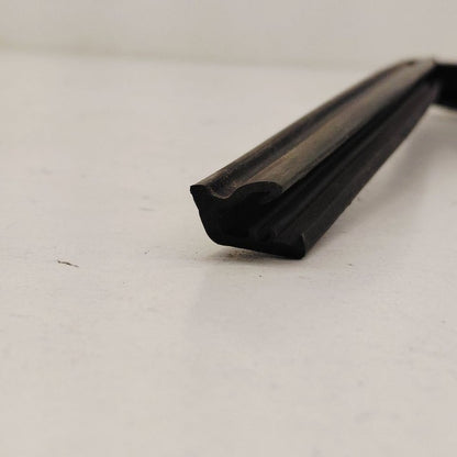 Ford Escape Door Glass Window Seal Rubber Right Passenger Rear Back  2