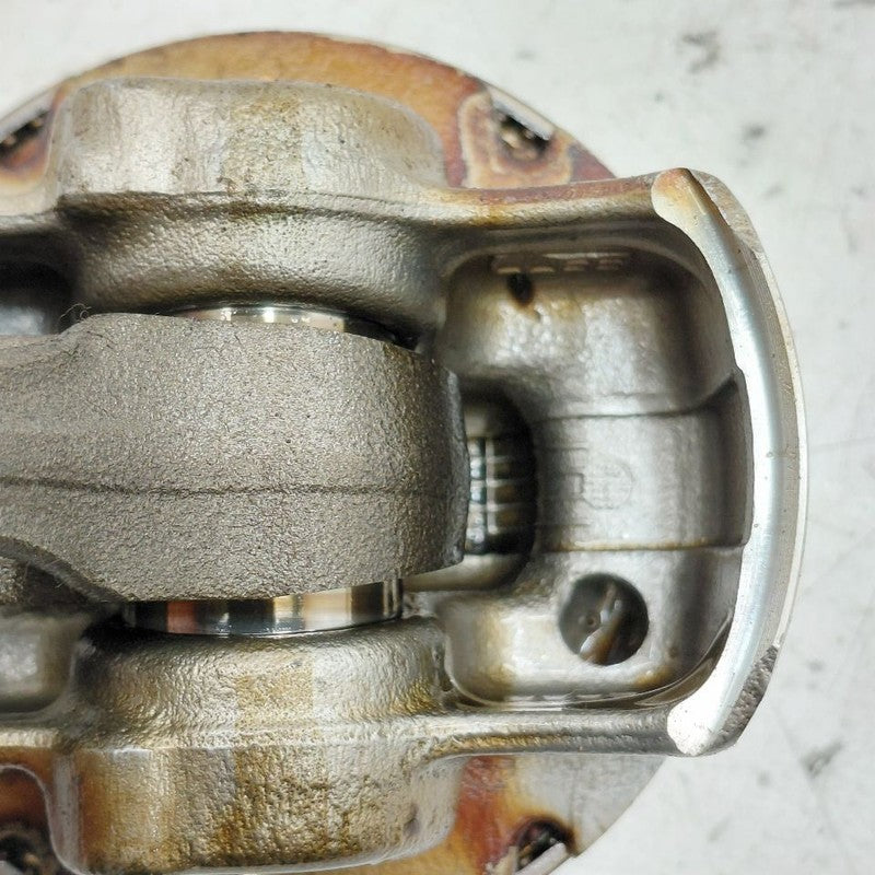 Honda CR-V Single Piston With Connecting Rod   1.5 2017 2018 2019