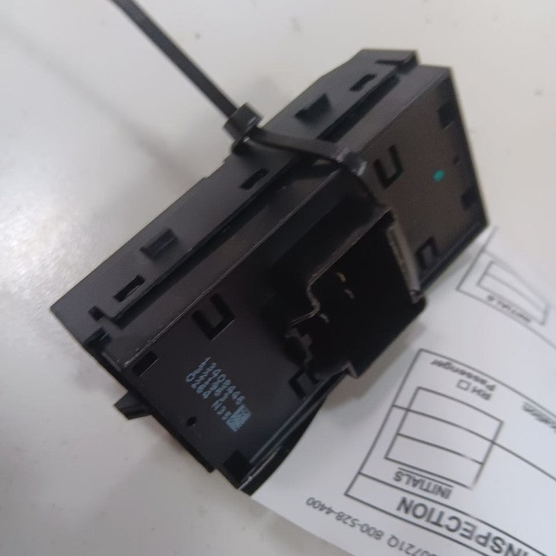 Buick Encore Power Window Switch Right Passenger Front  2022 2021 2020