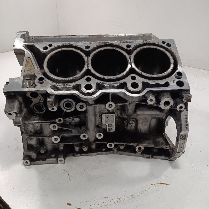 Jeep Cherokee Bare Engine Cylinder Block  3.2 2015 2016 2017