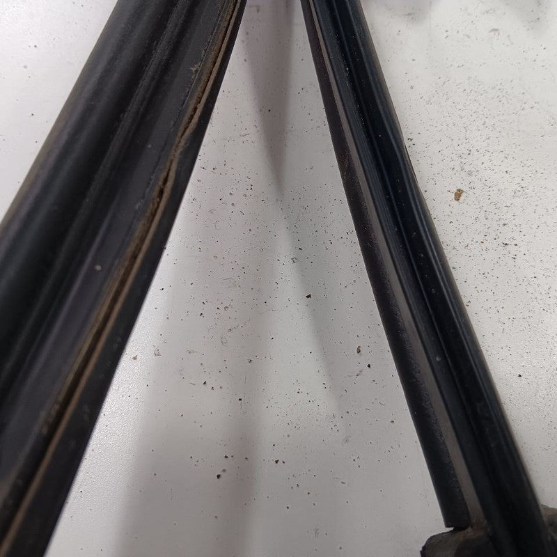 Kia Optima Cowl Vent Panel Hood Rubber Seal  2020 2019 2018 2017