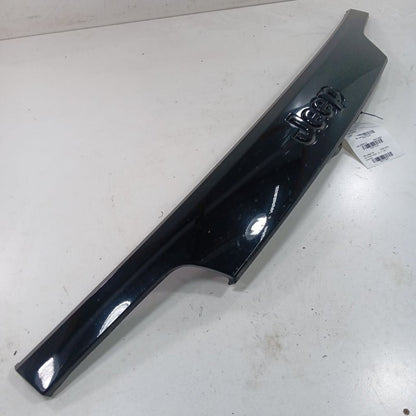 Grand Cherokee Tail Finish Panel  2017 2018 2019 2020 OEM