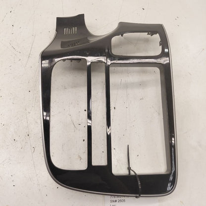Mitsubishi Outlander   Radio Bezel Trim Dash Surround  2018 2017 2016