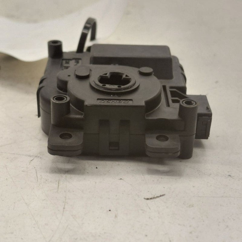 Subaru XV Crosstrek Flap Door Motor Heater AC Door Actuator  2025 2024
