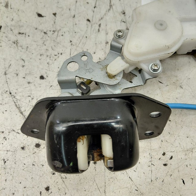 Nissan Versa Note Trunk Latch  2019 2018 2017