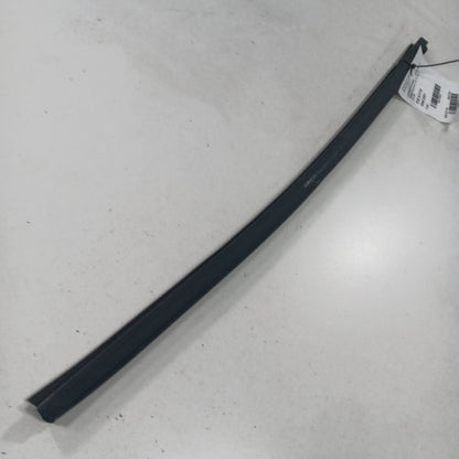 Kia Sorento Left Rear Weather Strip Interior  2018 2017 2016 OEM