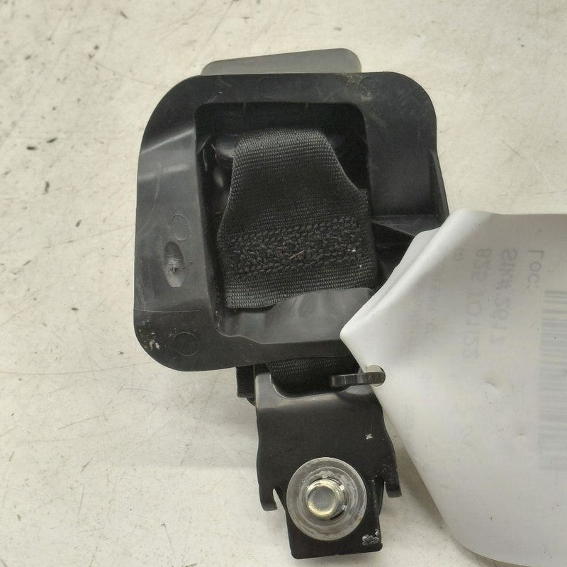 Toyota Prius Seat Belt Buckle Latch Right Passenger Rear Back  2022 20