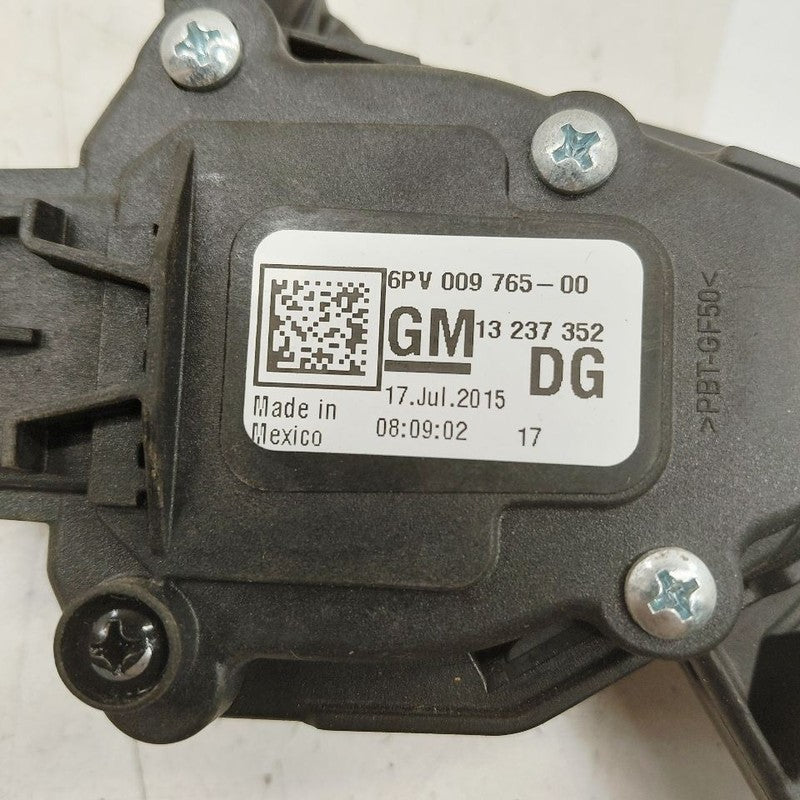 Cadillac XTS Gas Pedal      2016 2017 2018
