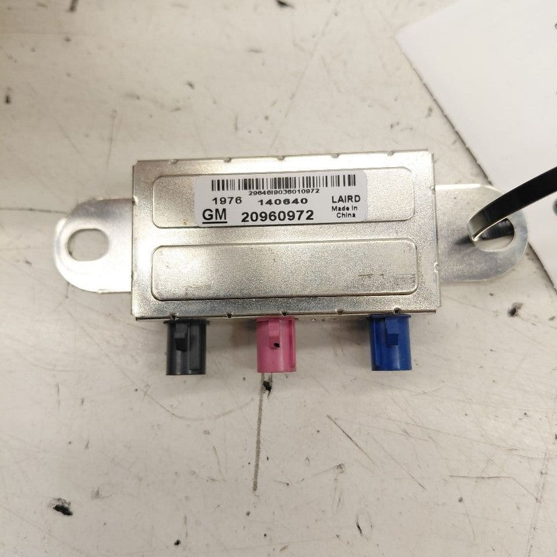 Cadillac CT6 Navigation Antenna Signal Splitter {20960972} 2018 2017 2