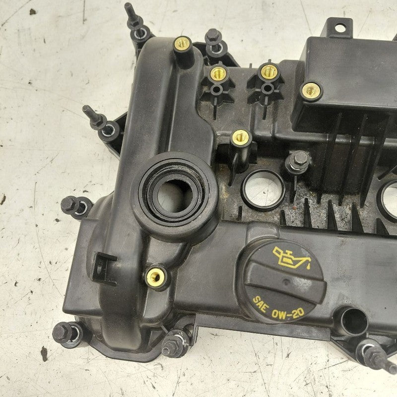 Ford Escape Engine Cylinder Head Valve Cover  2.5 2020 2021 2022