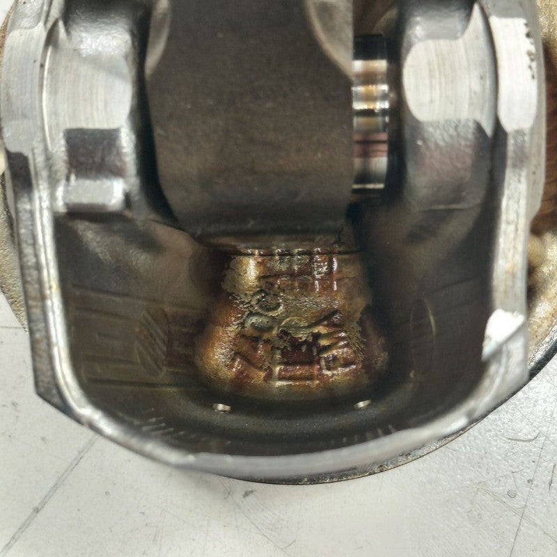 Chevy Volt Single Piston With Connecting Rod   1.5 2016 2017 2018 2019
