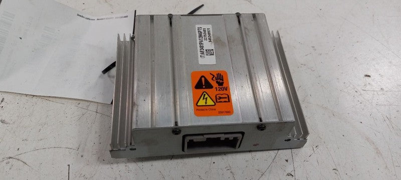 Invert Charger Below Center Console Fits 10-14 LACROSSE OEM