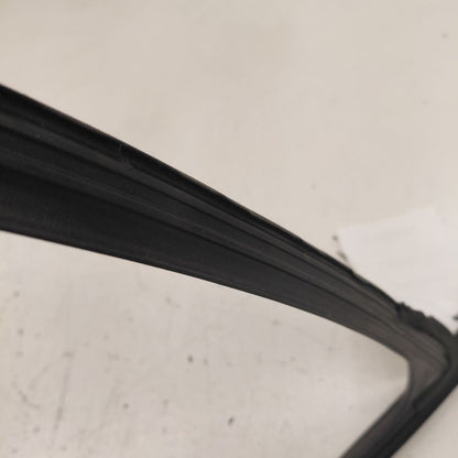 Chevy Volt Door Glass Window Seal Rubber Left Driver Front  2016 2017 