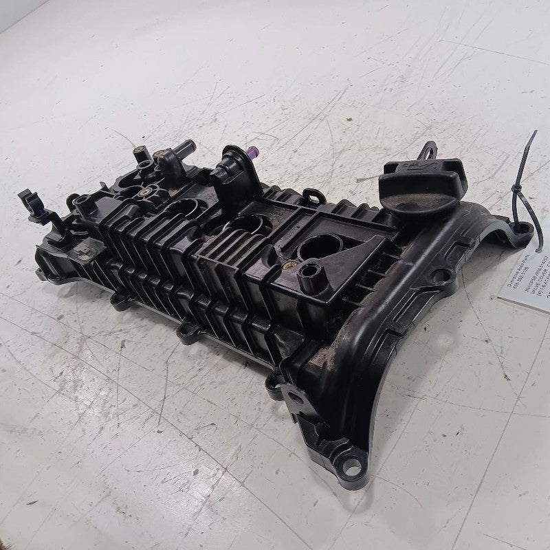 Nissan Kicks Engine Cylinder Head Valve Cover  2021 2022 2023 2024 OEM